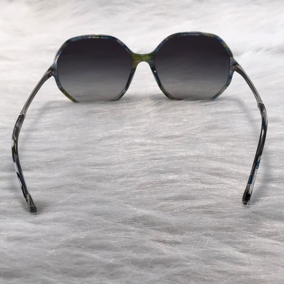 CHANEL Round Green/Gray Tortoise Sunglasses - Picture 3 of 8